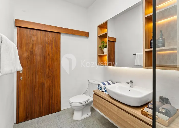 Villa Navaya By Kozystay - Seminyak